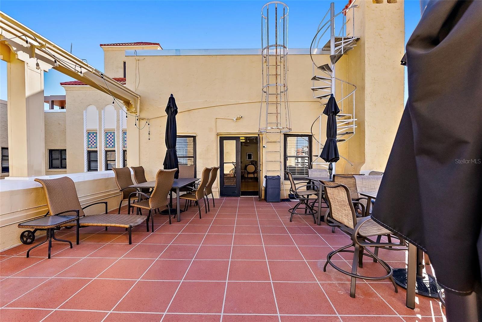 130 4TH AVE N #608, ST PETERSBURG, FL, 33701