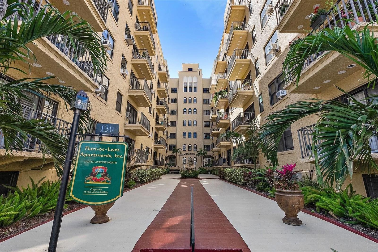 130 4TH AVE N #608, ST PETERSBURG, FL, 33701