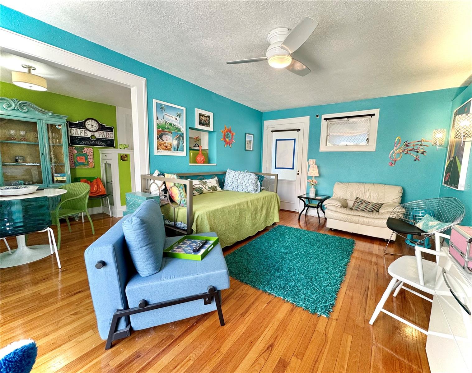 130 4TH AVE N #608, ST PETERSBURG, FL, 33701