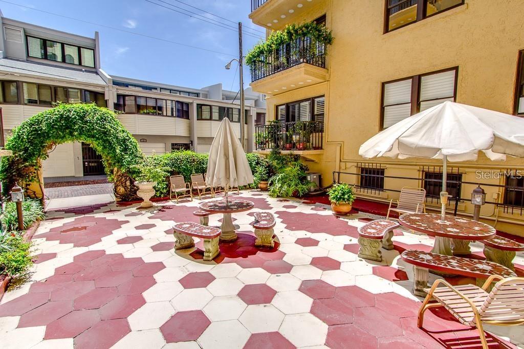 130 4TH AVE N #608, ST PETERSBURG, FL, 33701