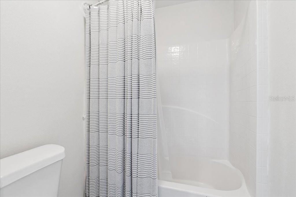 24 PINELYNN DR, PALM COAST, FL, 32164