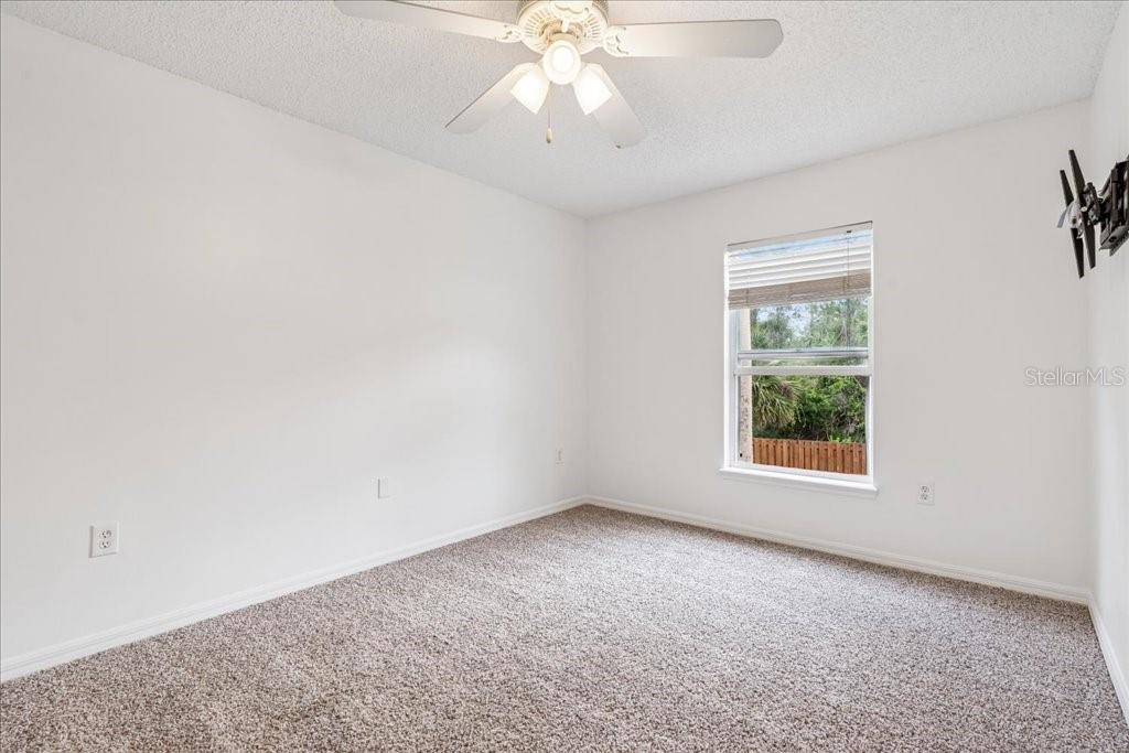 24 PINELYNN DR, PALM COAST, FL, 32164