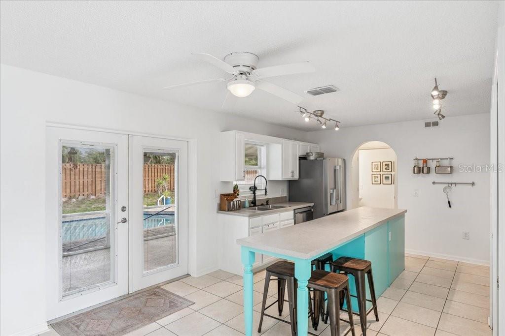 24 PINELYNN DR, PALM COAST, FL, 32164