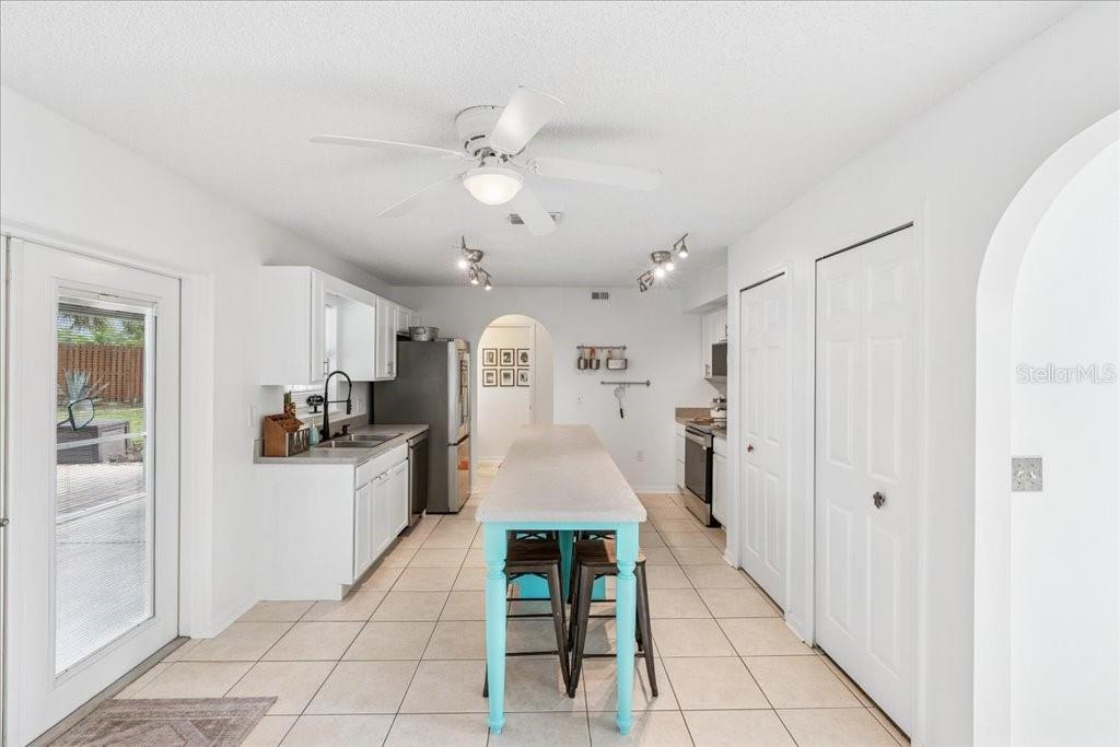 24 PINELYNN DR, PALM COAST, FL, 32164