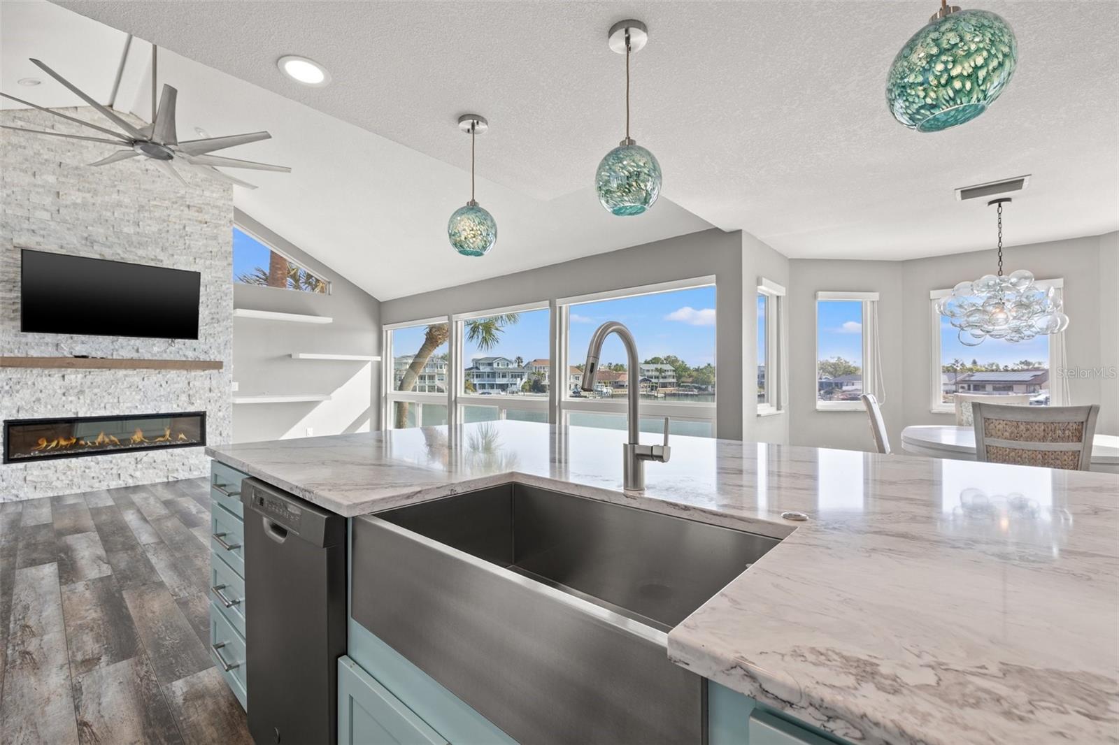 5925 SEABIRD DR S, GULFPORT, FL, 33707