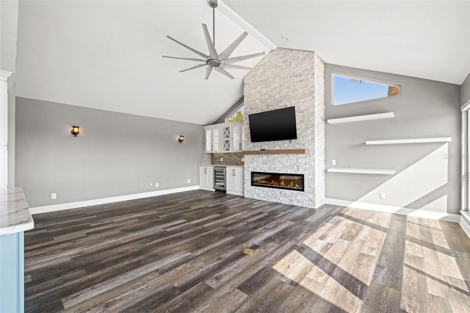 5925 SEABIRD DR S, GULFPORT, FL, 33707