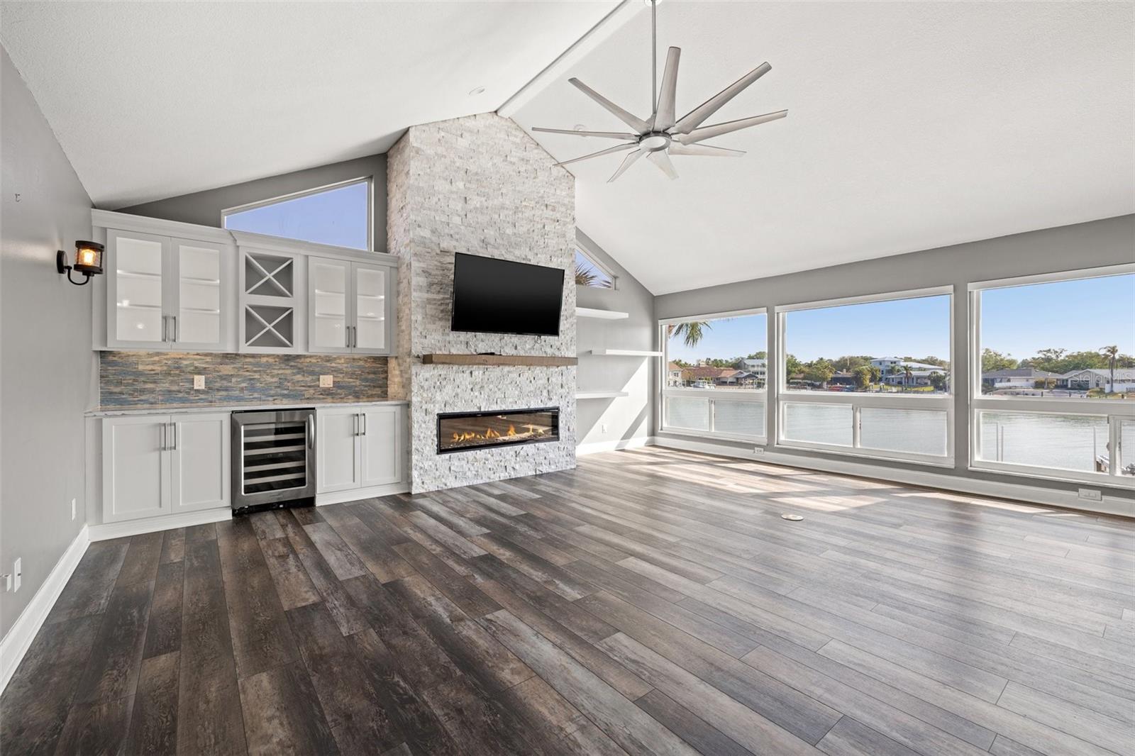 5925 SEABIRD DR S, GULFPORT, FL, 33707