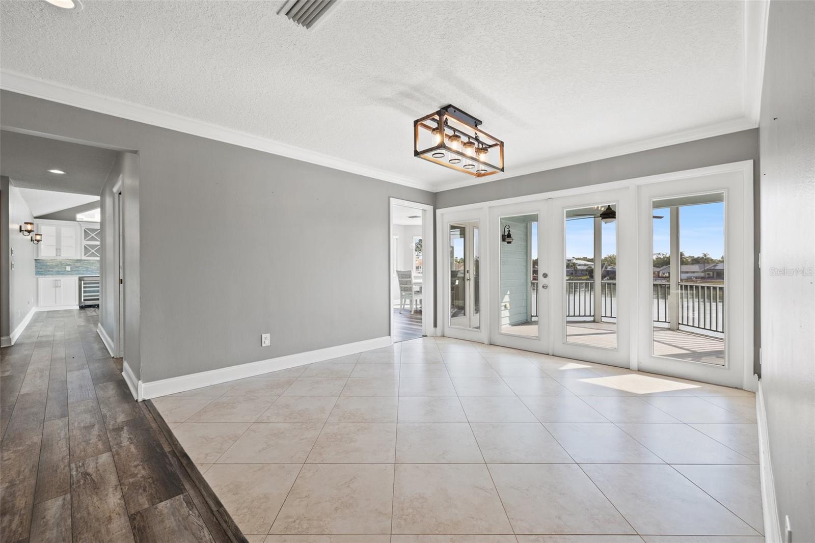 5925 SEABIRD DR S, GULFPORT, FL, 33707