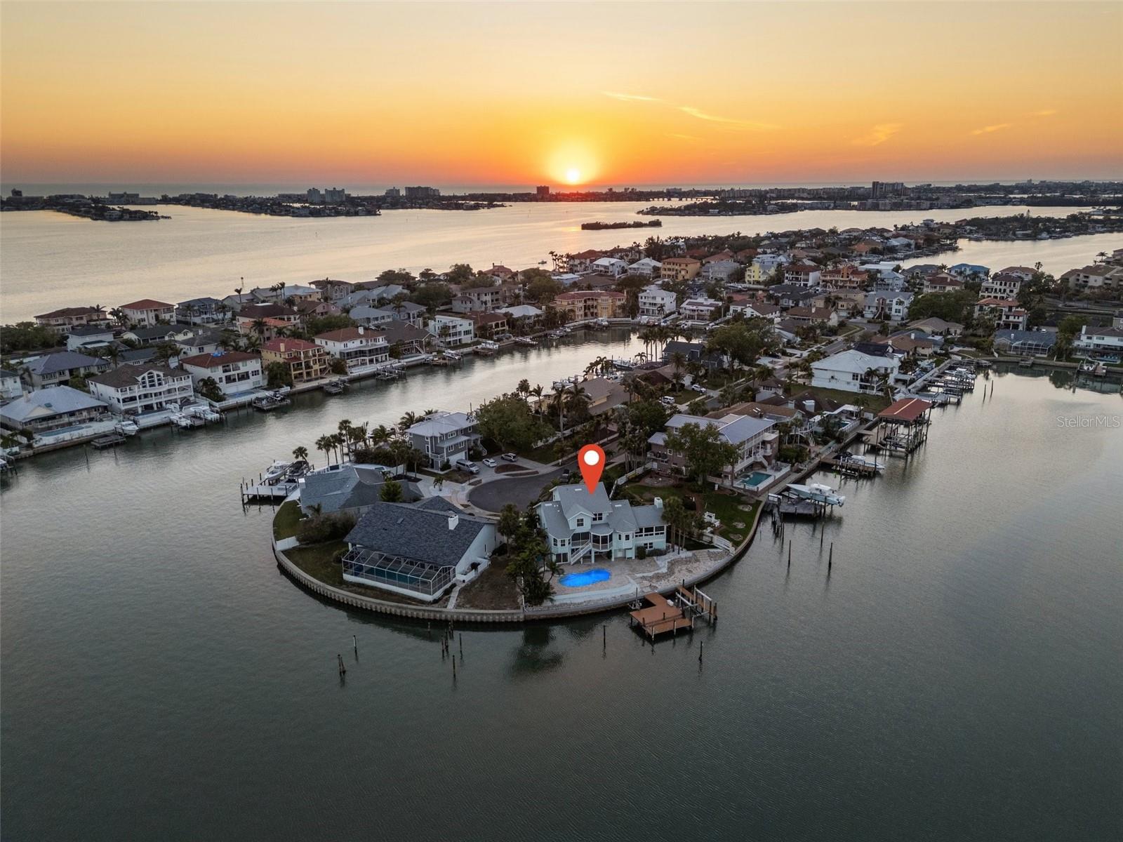 5925 SEABIRD DR S, GULFPORT, FL, 33707