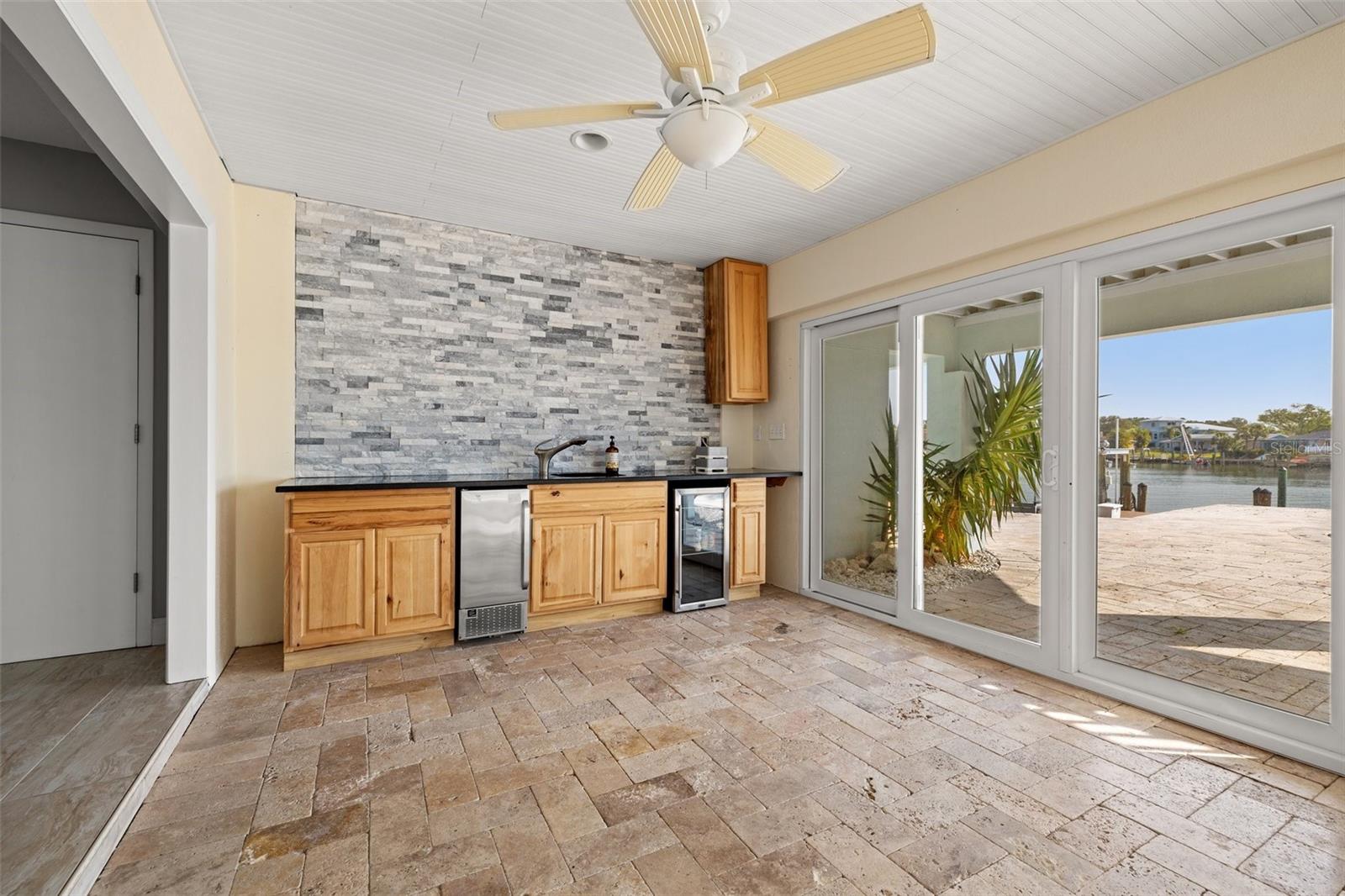 5925 SEABIRD DR S, GULFPORT, FL, 33707