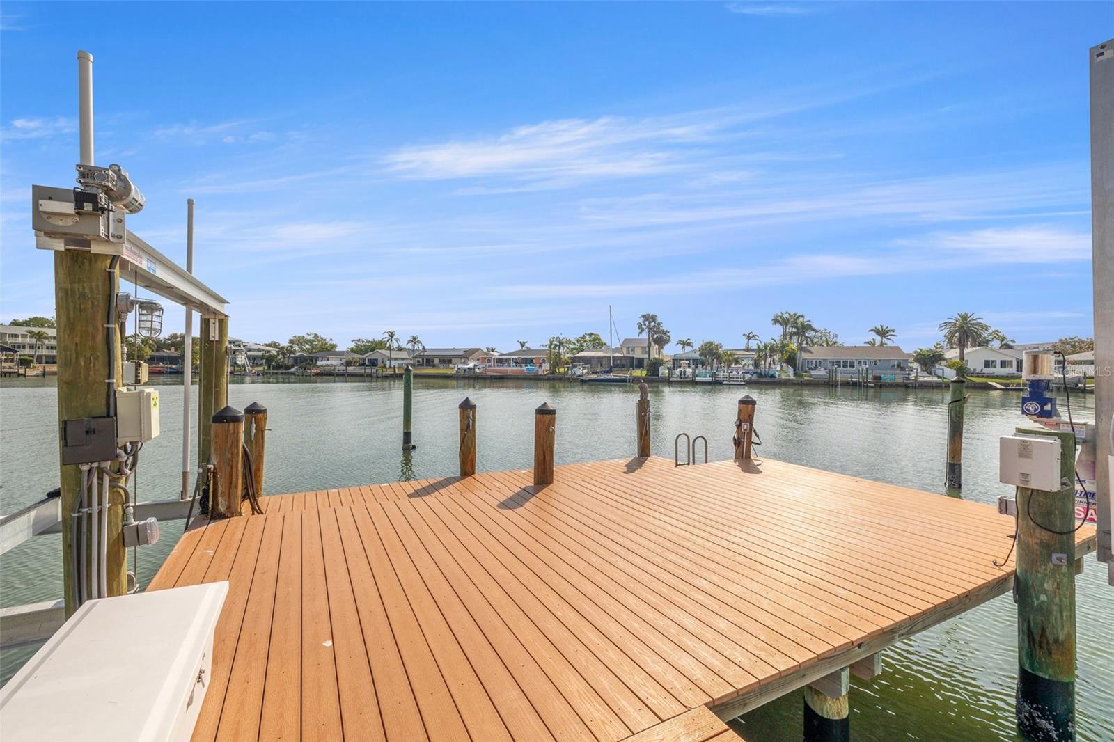 5925 SEABIRD DR S, GULFPORT, FL, 33707