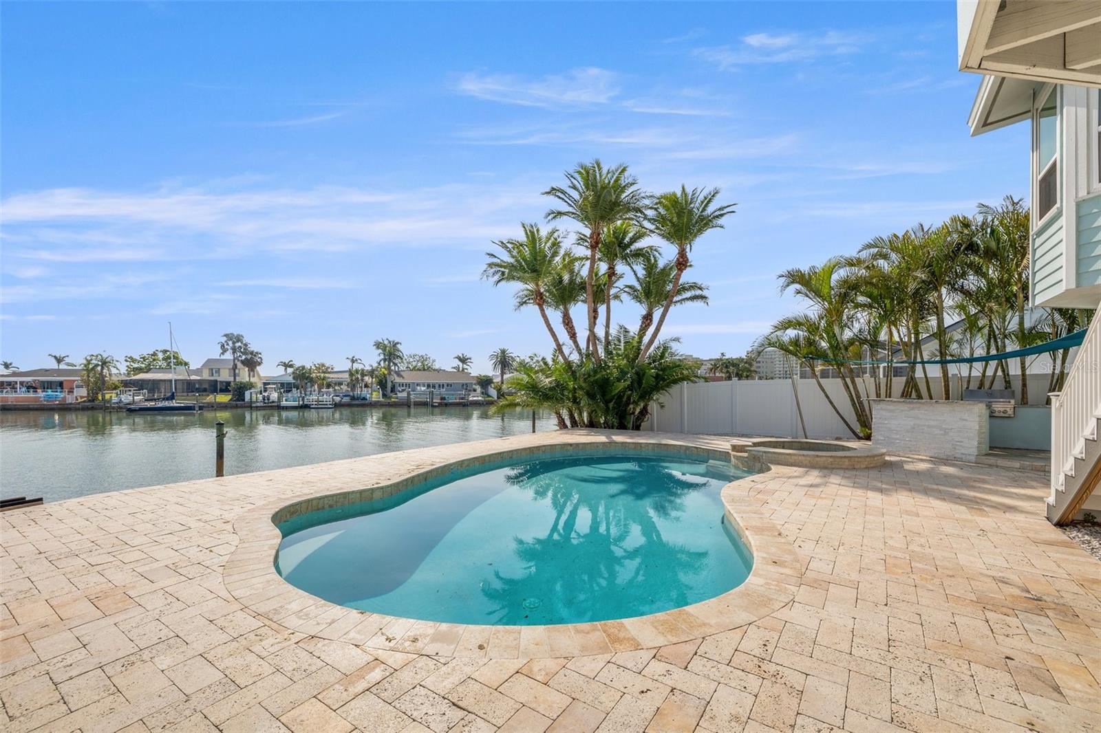 5925 SEABIRD DR S, GULFPORT, FL, 33707