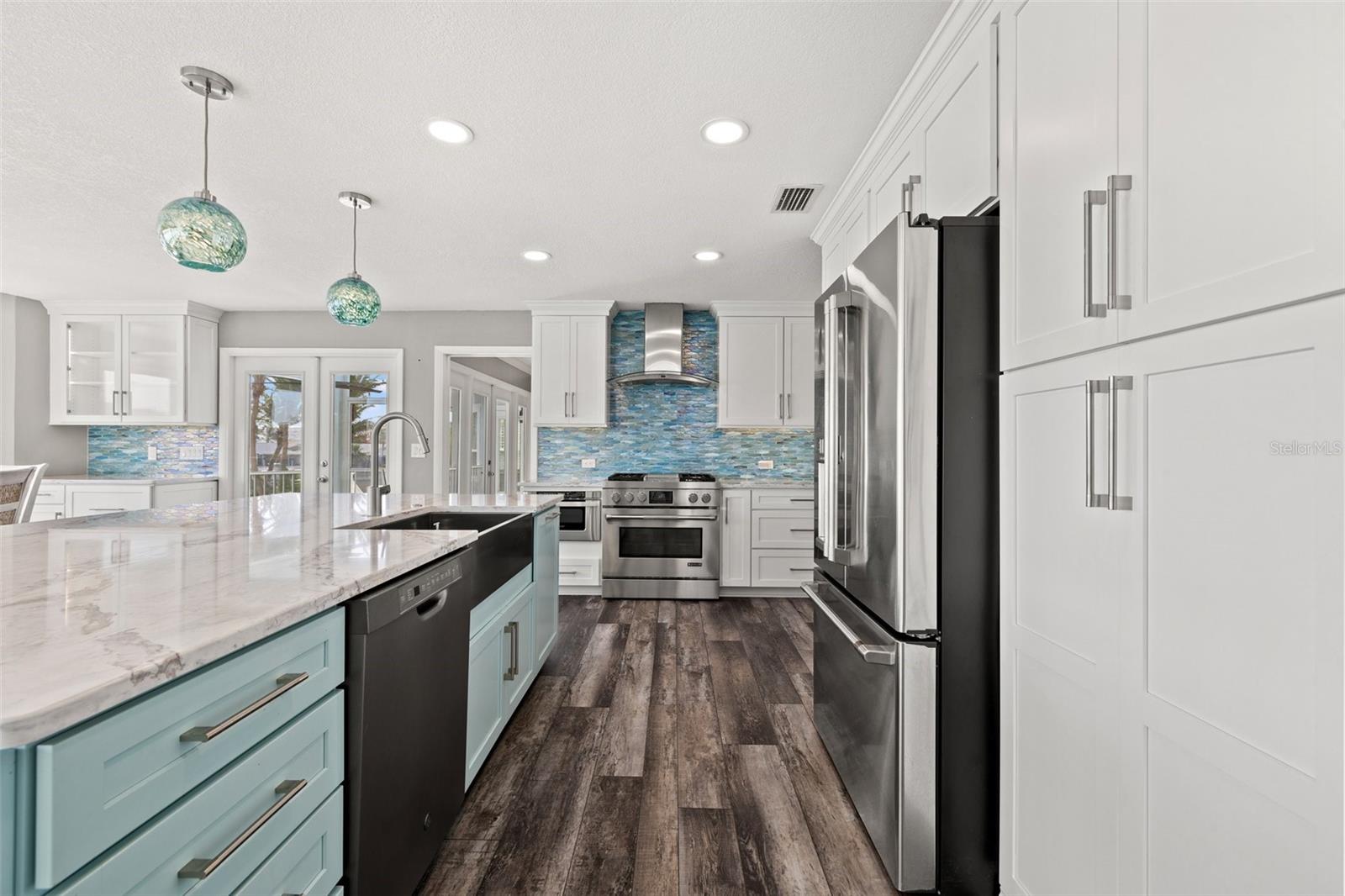 5925 SEABIRD DR S, GULFPORT, FL, 33707