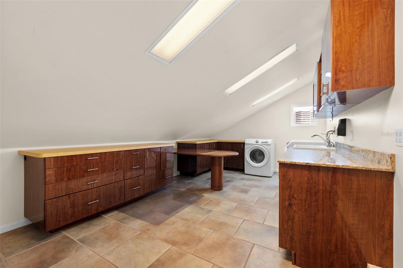 5925 SEABIRD DR S, GULFPORT, FL, 33707