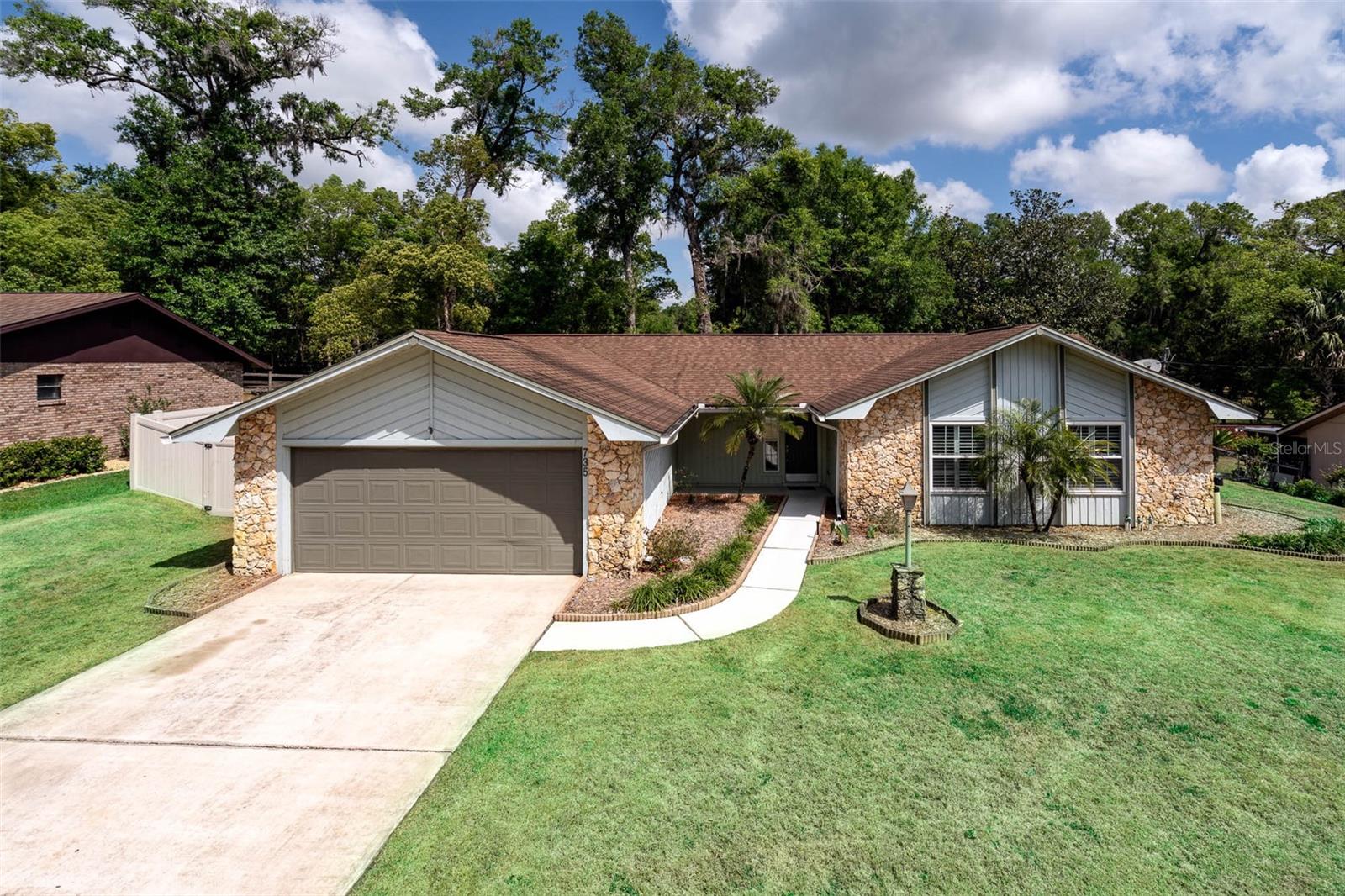 735 OAK TER, ORANGE CITY, FL, 32763