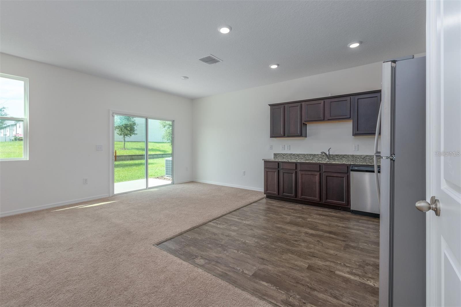 811 GRANDIN ST, DAVENPORT, FL, 33837