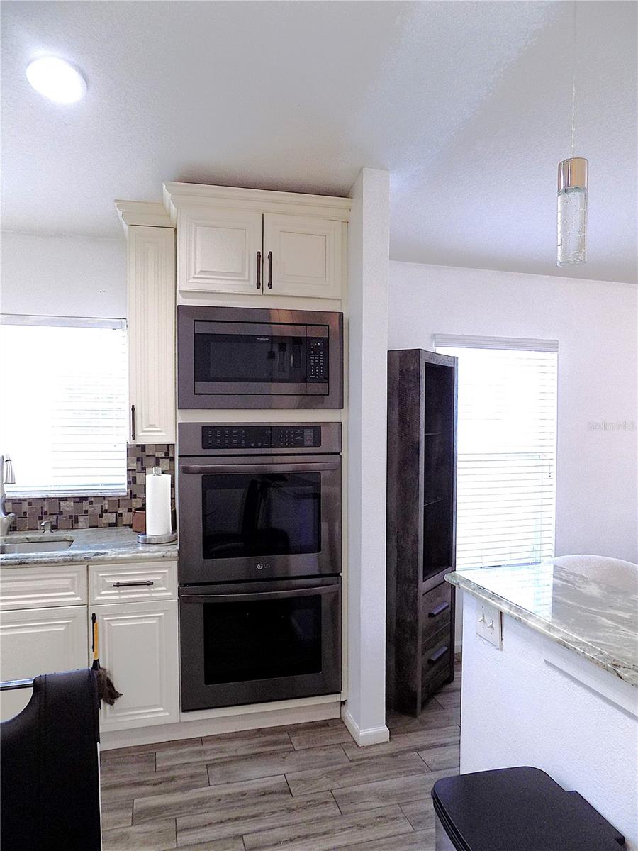 25417 LEXINGTON OAKS BLVD, WESLEY CHAPEL, FL, 33544