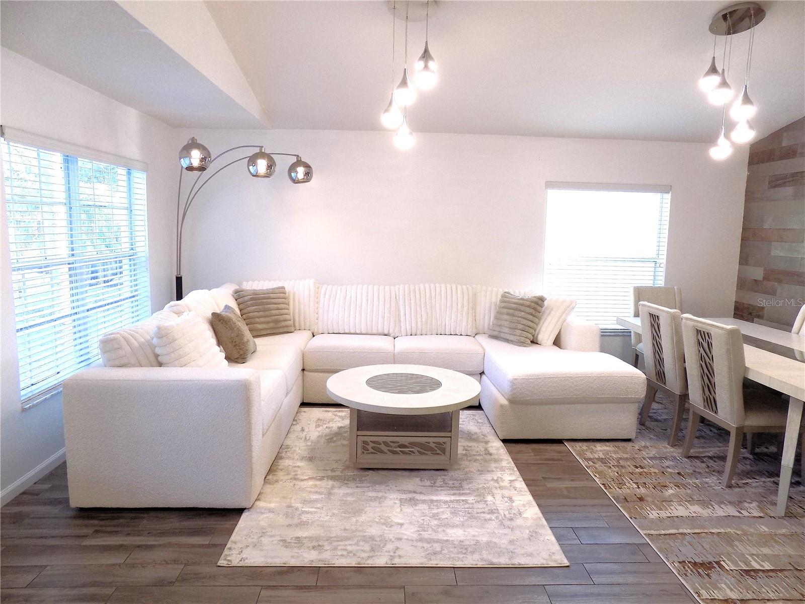 25417 LEXINGTON OAKS BLVD, WESLEY CHAPEL, FL, 33544
