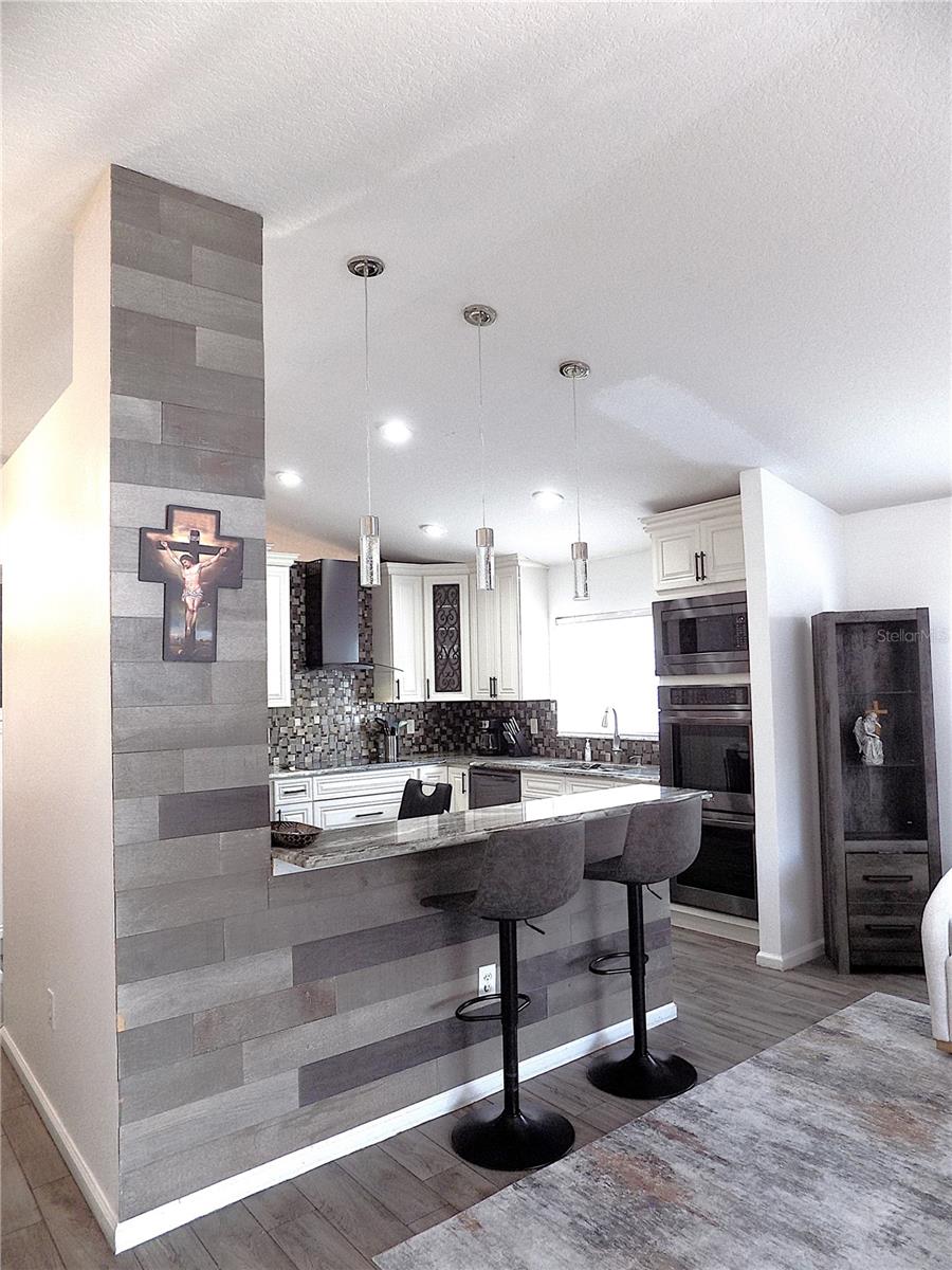 25417 LEXINGTON OAKS BLVD, WESLEY CHAPEL, FL, 33544