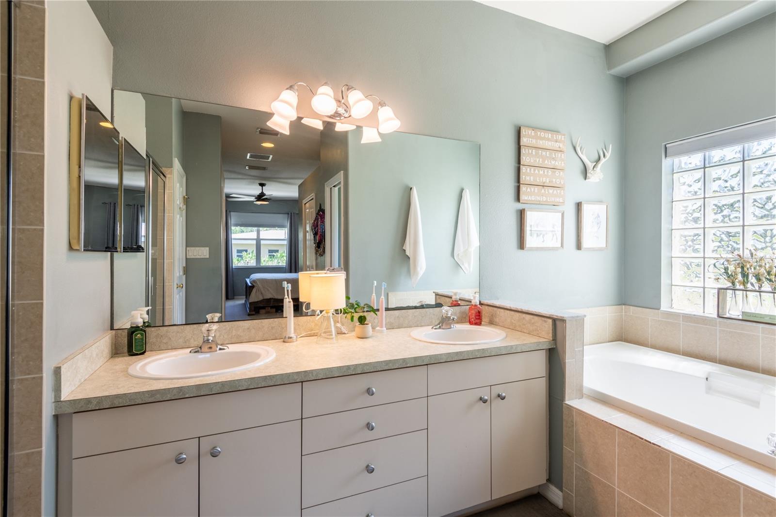4537 DEERHOUND DR, LAND O LAKES, FL, 34639