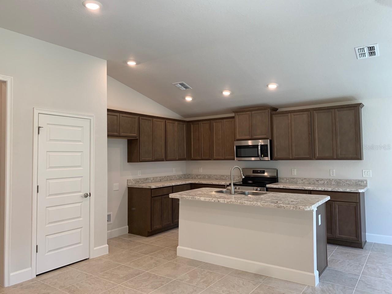 10060 N CARVER DR, CITRUS SPRINGS, FL, 34434