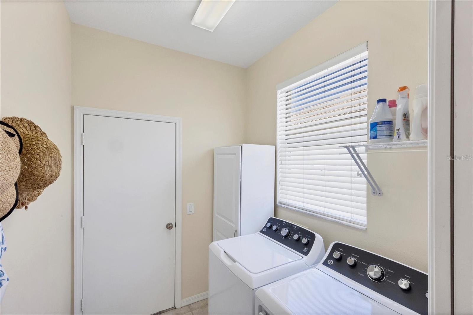 814 DERBYSHIRE DR, VENICE, FL, 34285