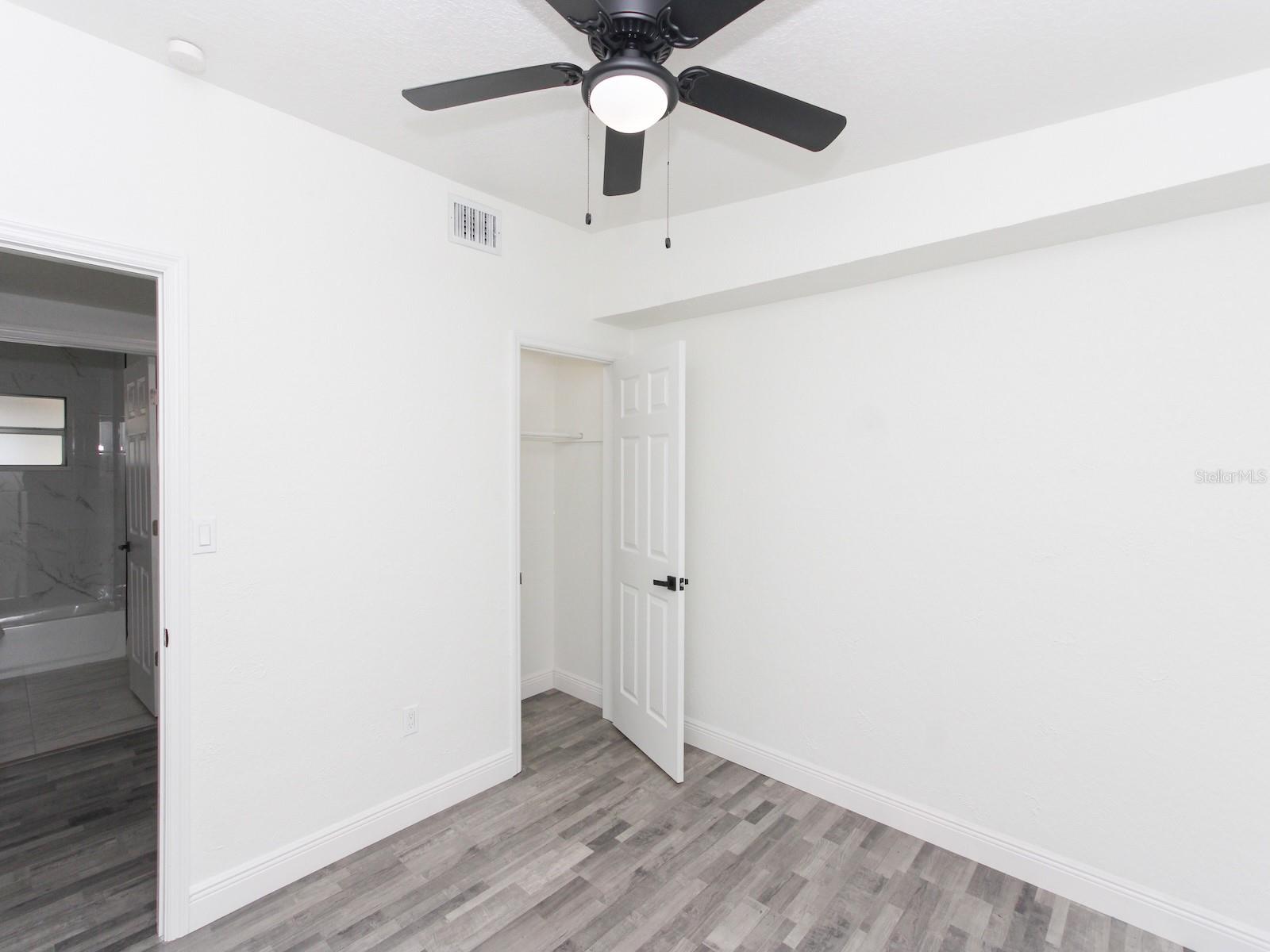 913 BUCKWOOD DR, ORLANDO, FL, 32806