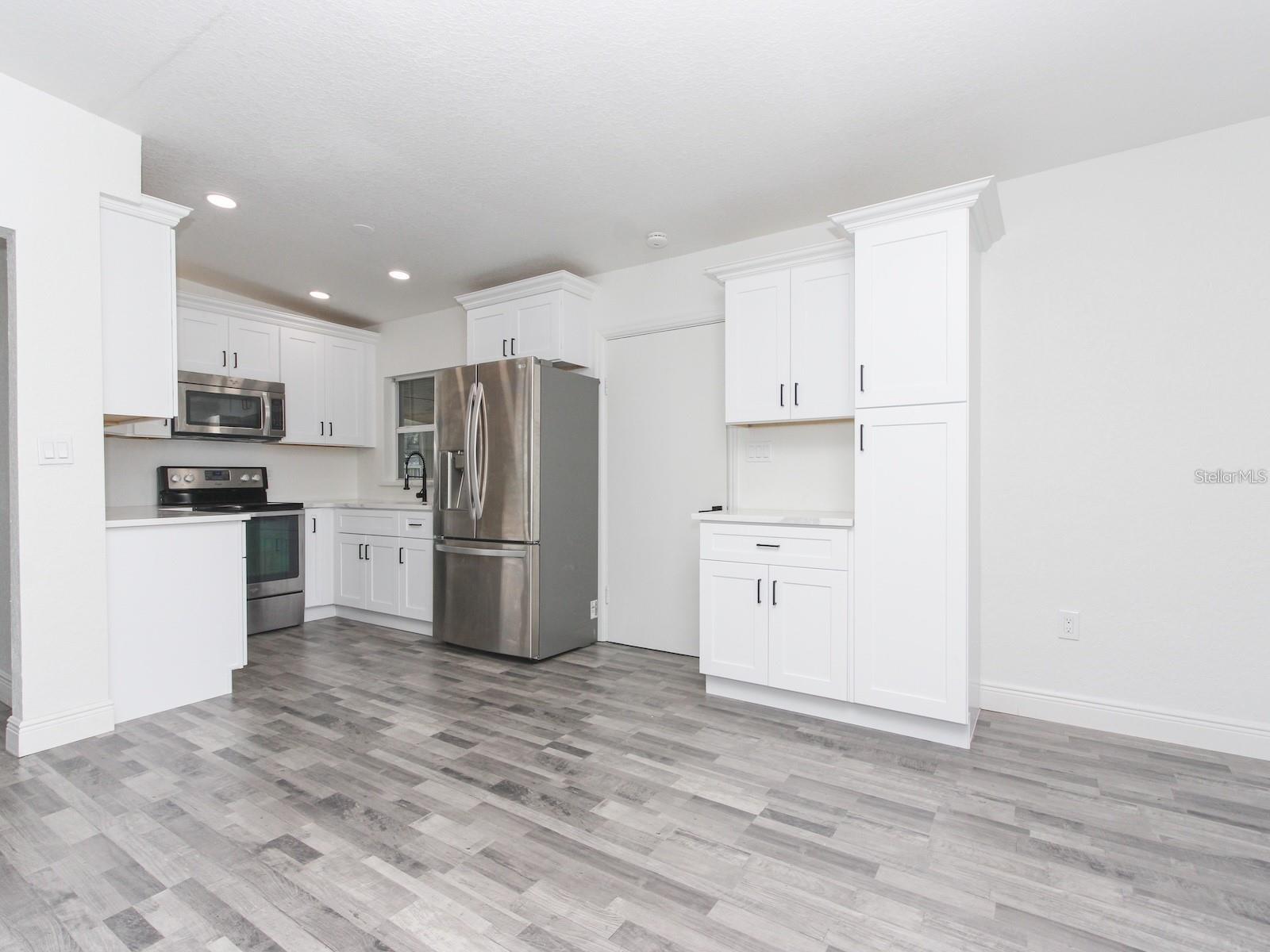 913 BUCKWOOD DR, ORLANDO, FL, 32806