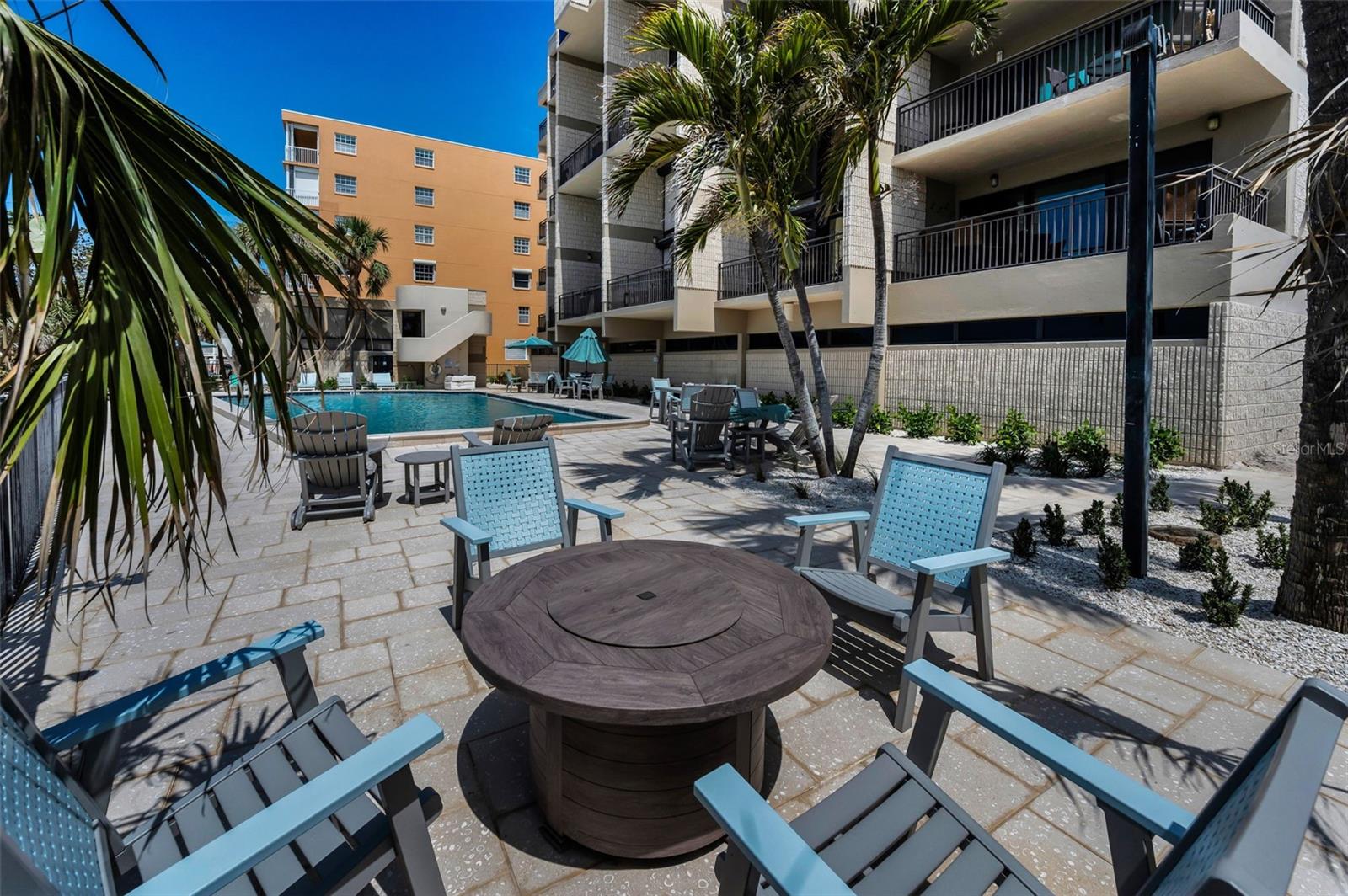 19700 GULF BLVD #403, INDIAN SHORES, FL, 33785