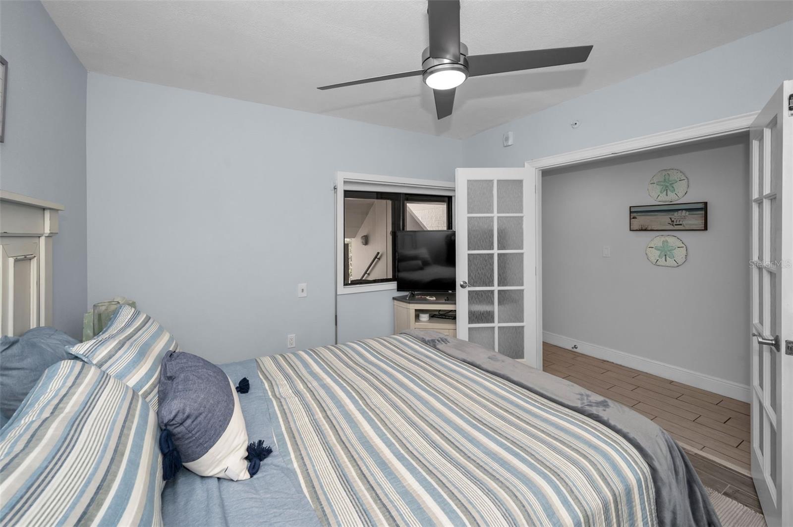 19700 GULF BLVD #403, INDIAN SHORES, FL, 33785