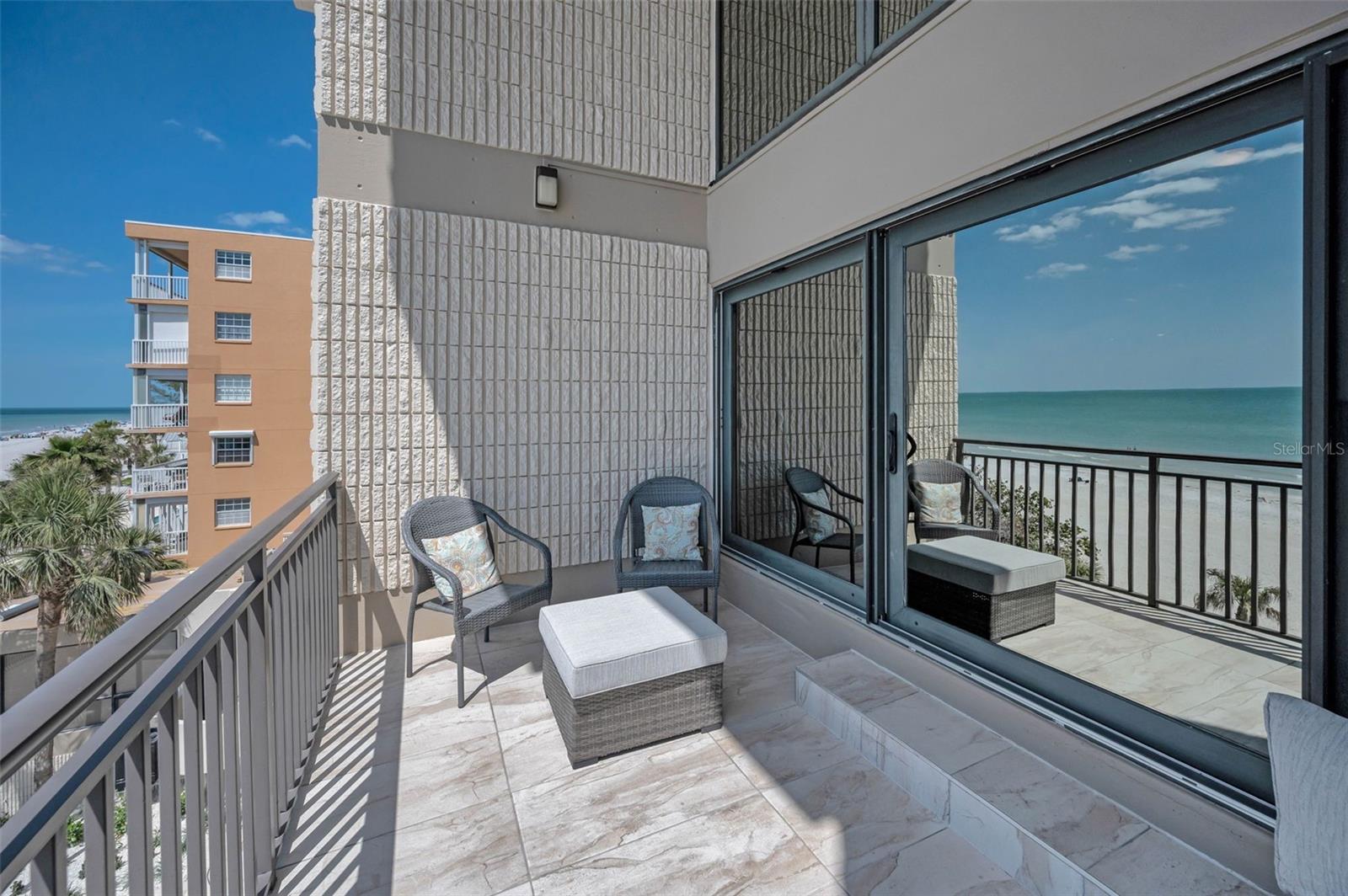 19700 GULF BLVD #403, INDIAN SHORES, FL, 33785