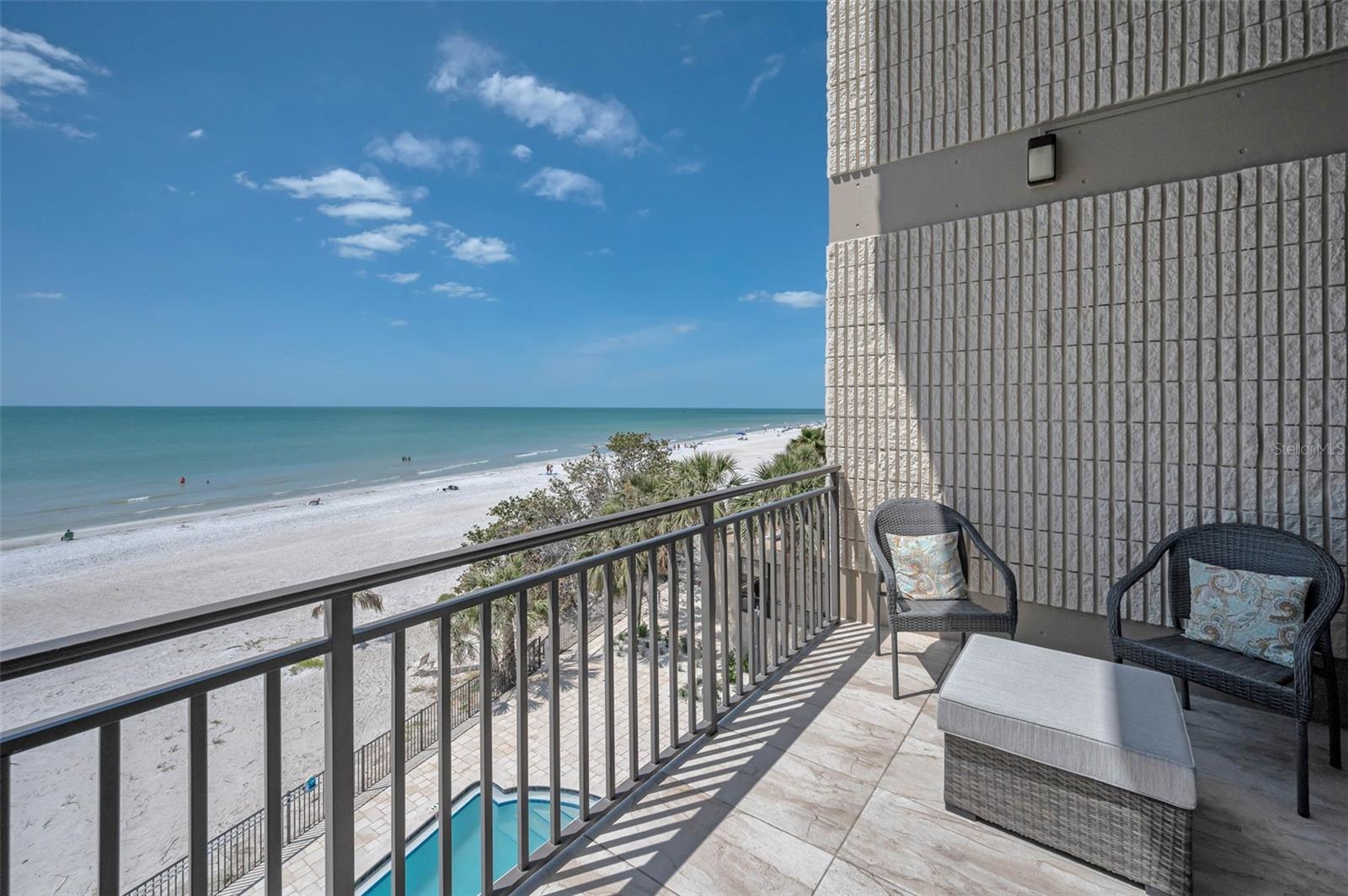 19700 GULF BLVD #403, INDIAN SHORES, FL, 33785