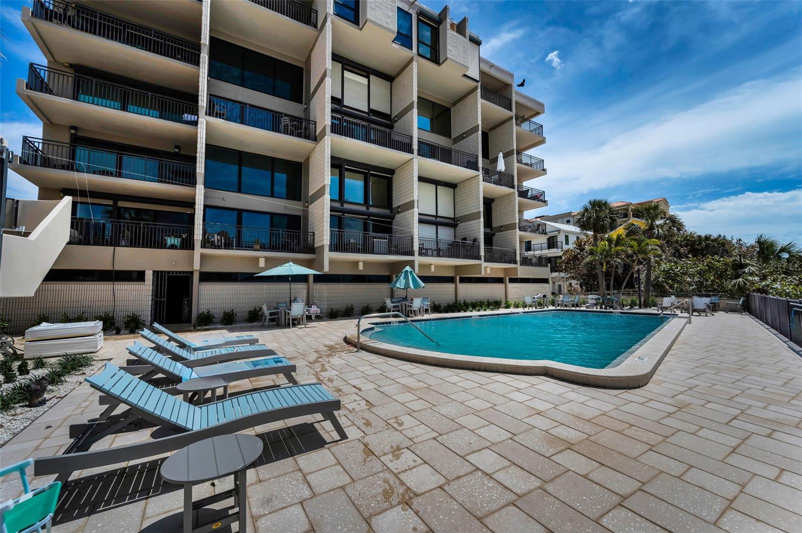 19700 GULF BLVD #403, INDIAN SHORES, FL, 33785