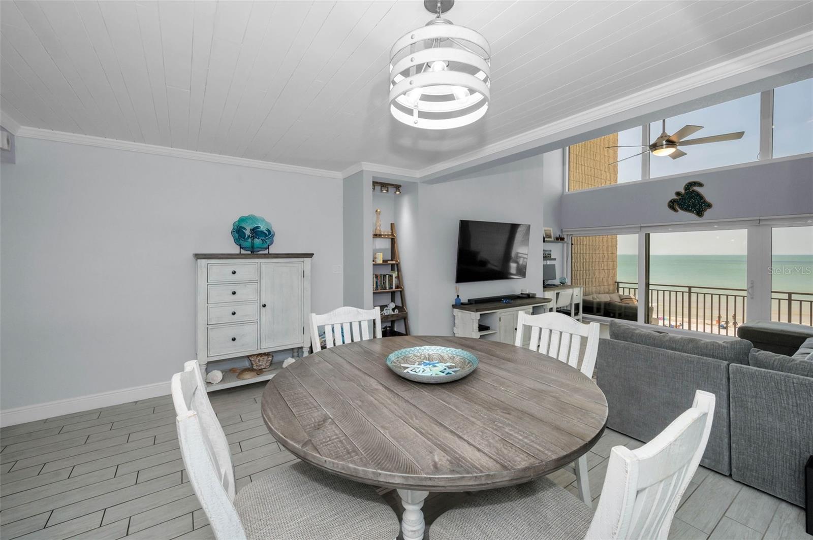 19700 GULF BLVD #403, INDIAN SHORES, FL, 33785