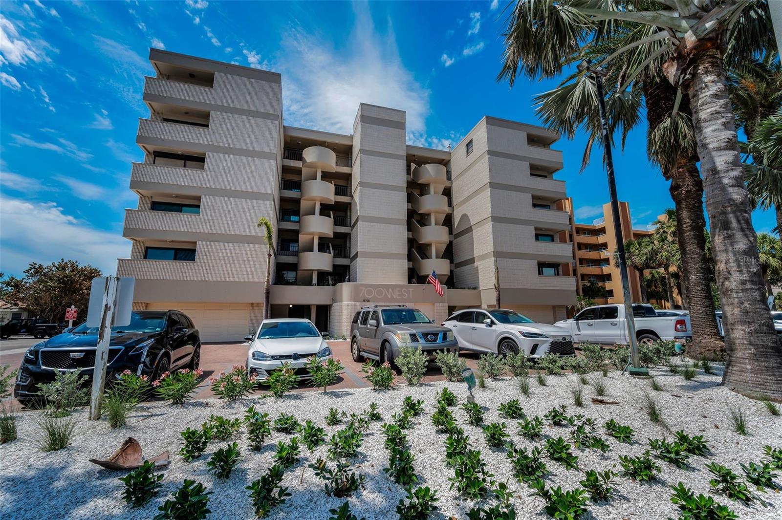 19700 GULF BLVD #403, INDIAN SHORES, FL, 33785