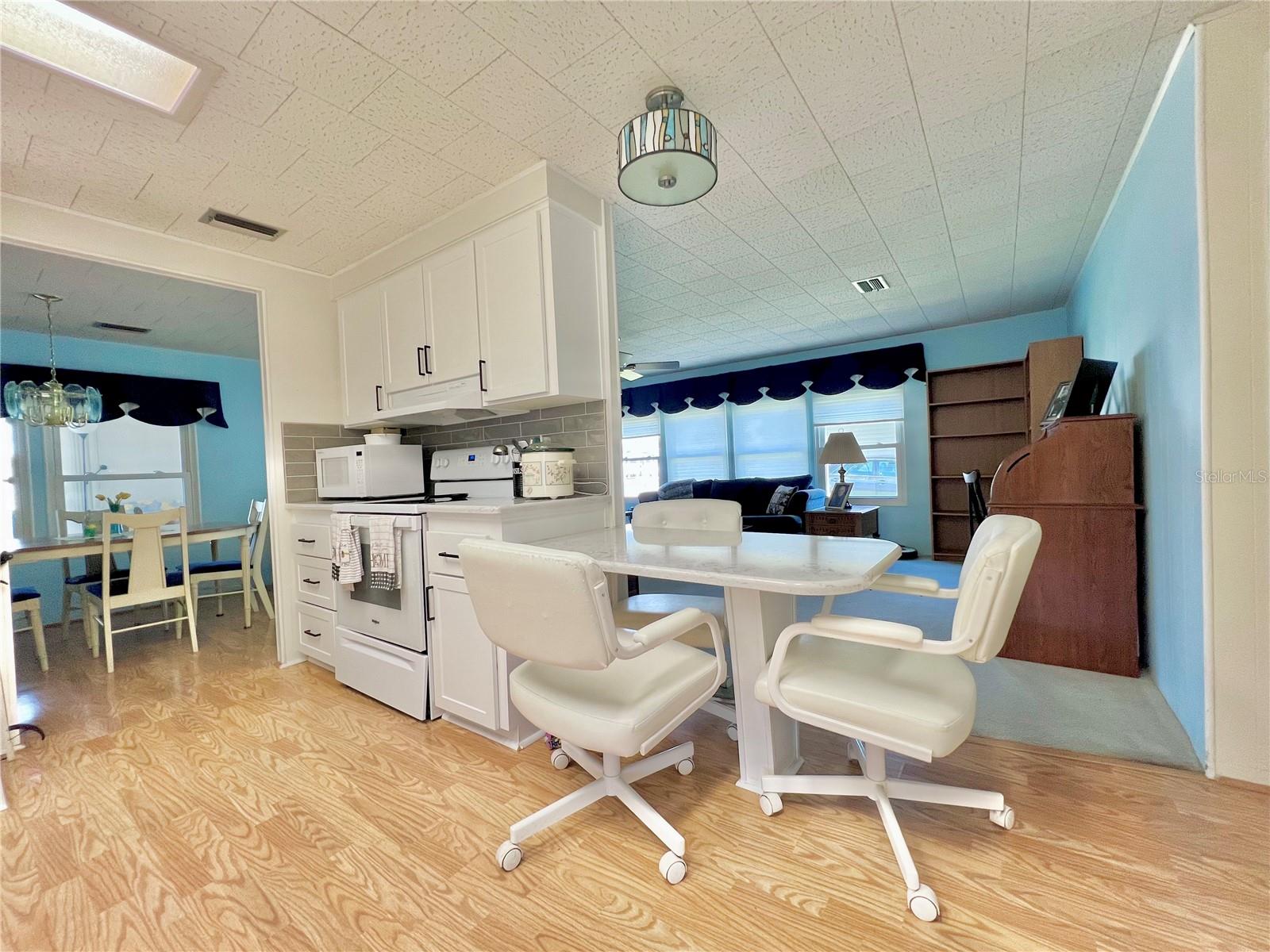 1100 BELCHER RD S #523, LARGO, FL, 33771