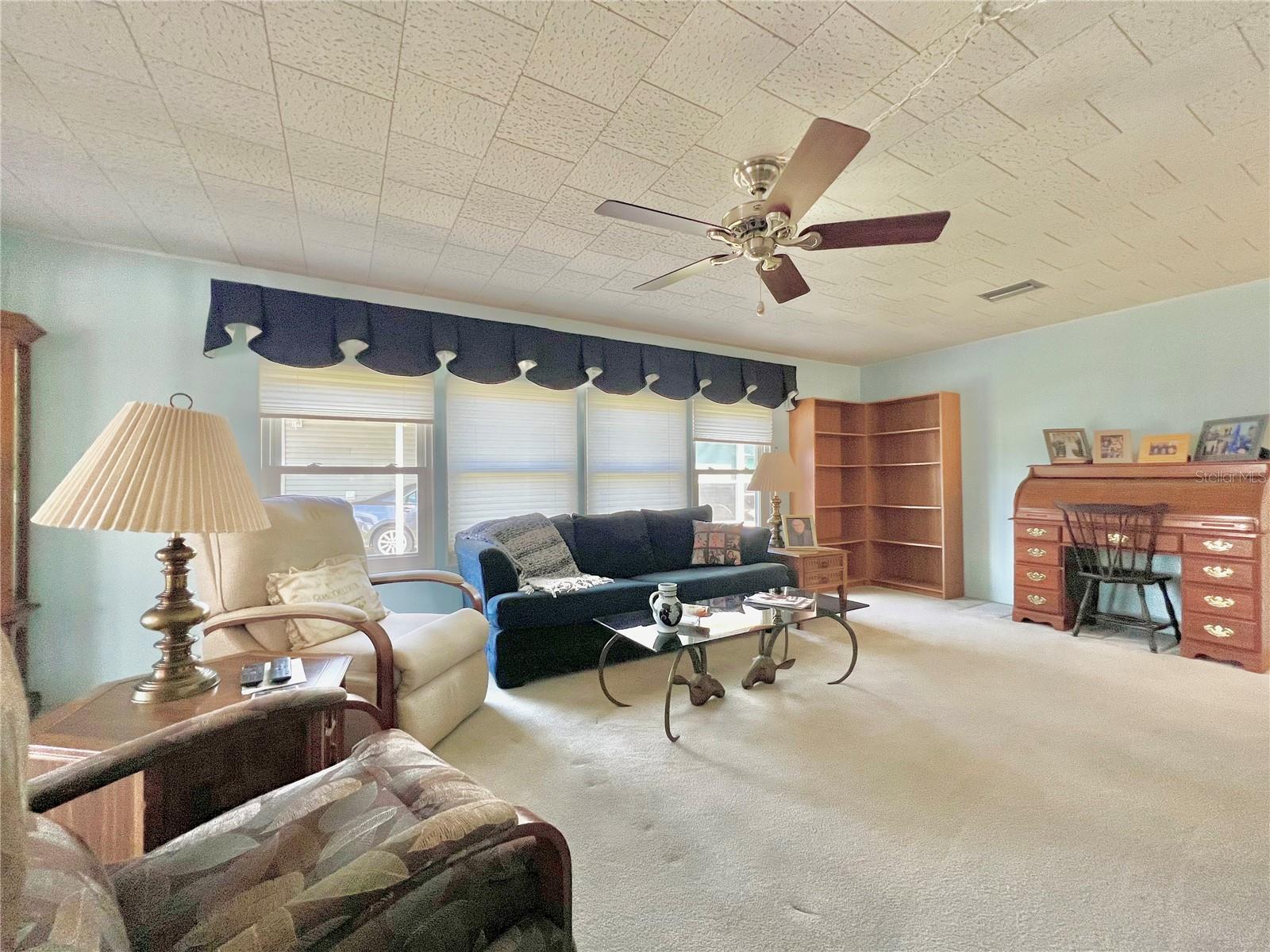1100 BELCHER RD S #523, LARGO, FL, 33771