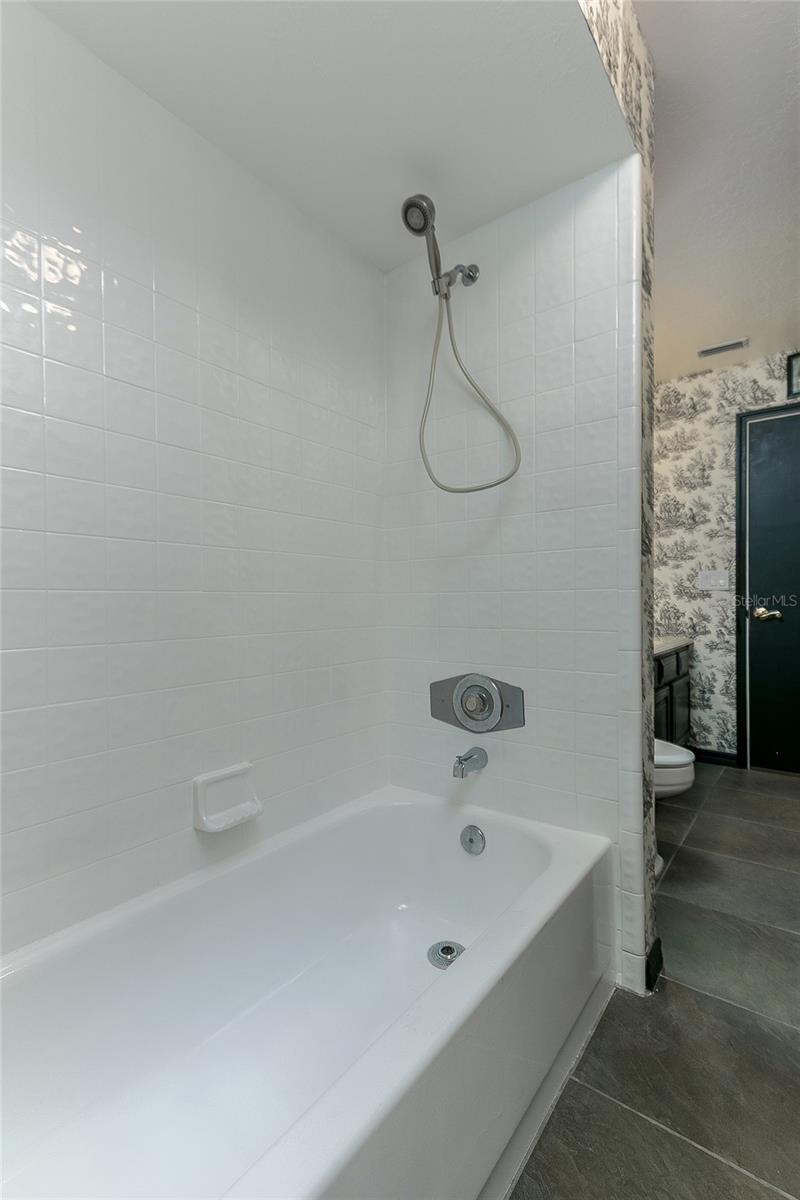320 REMINGTON DR, OVIEDO, FL, 32765