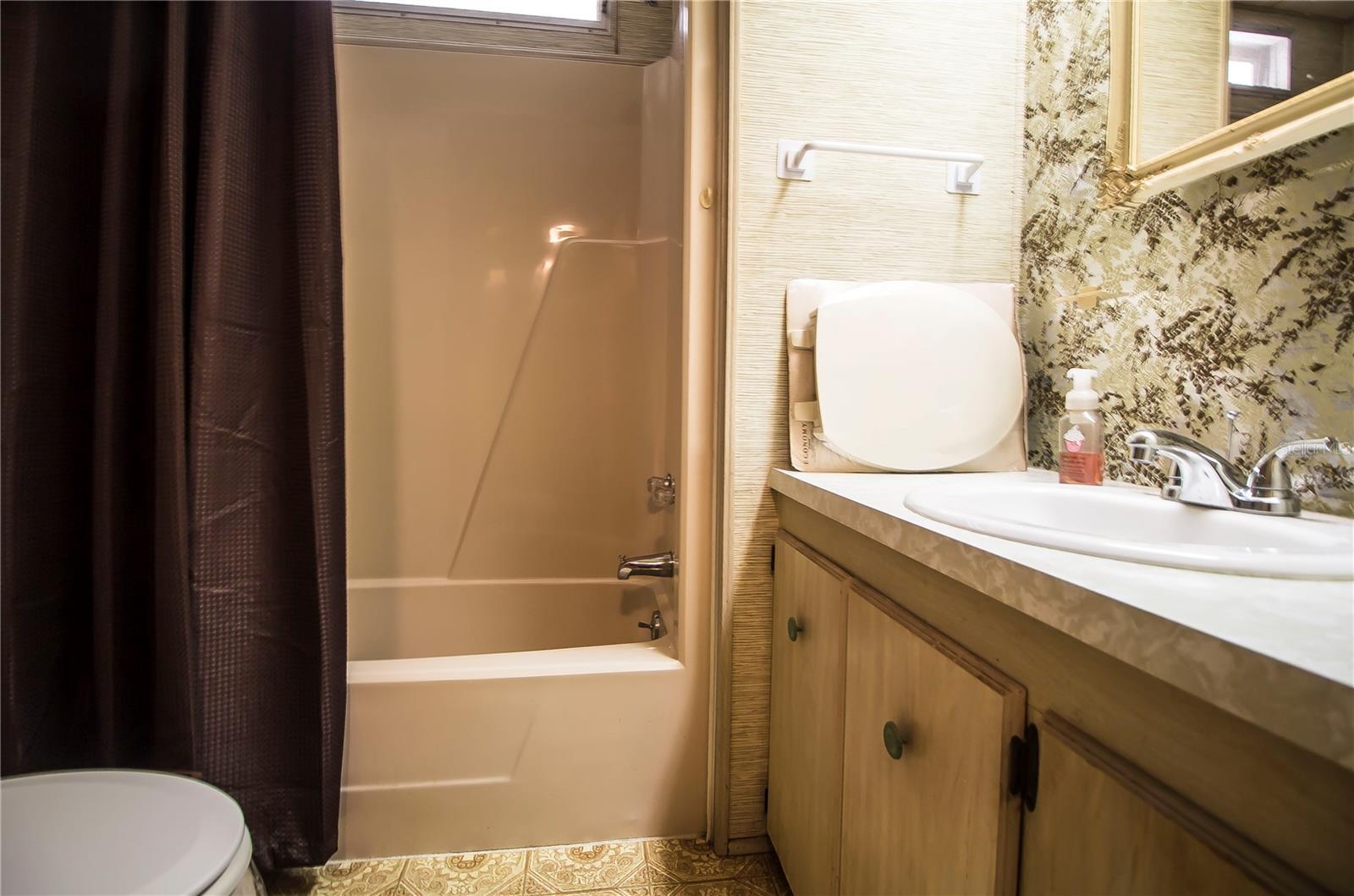 846 OAKWOOD DR, TARPON SPRINGS, FL, 34689