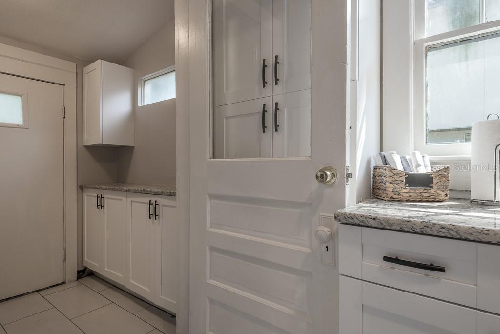 503 W IDLEWILD AVE, TAMPA, FL, 33604