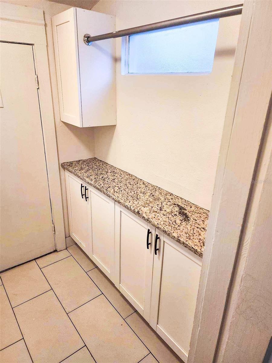 503 W IDLEWILD AVE, TAMPA, FL, 33604