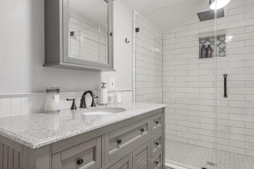 503 W IDLEWILD AVE, TAMPA, FL, 33604