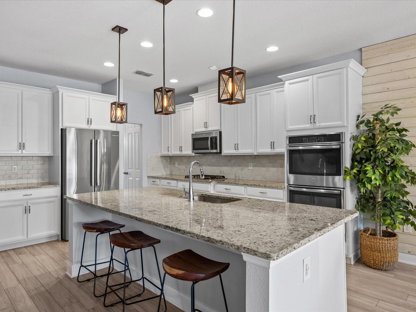 199 VERDE WAY, DEBARY, FL, 32713