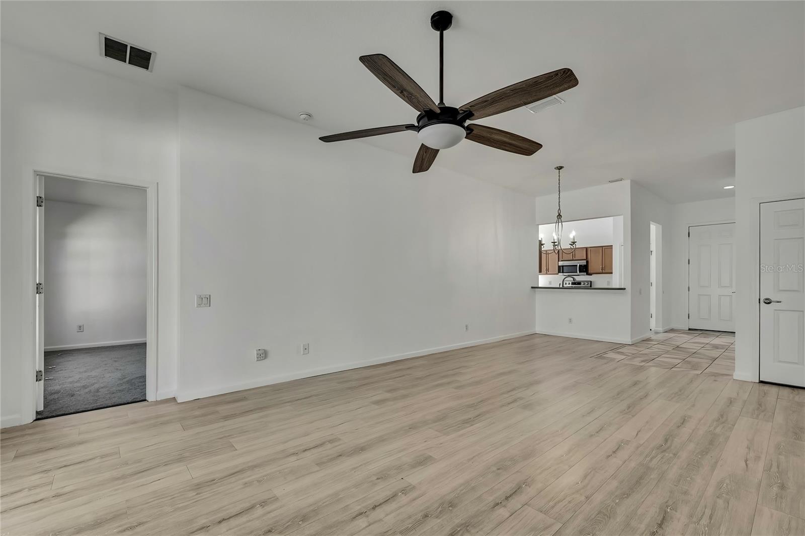 14637 WAKE ROBIN DR, BROOKSVILLE, FL, 34604