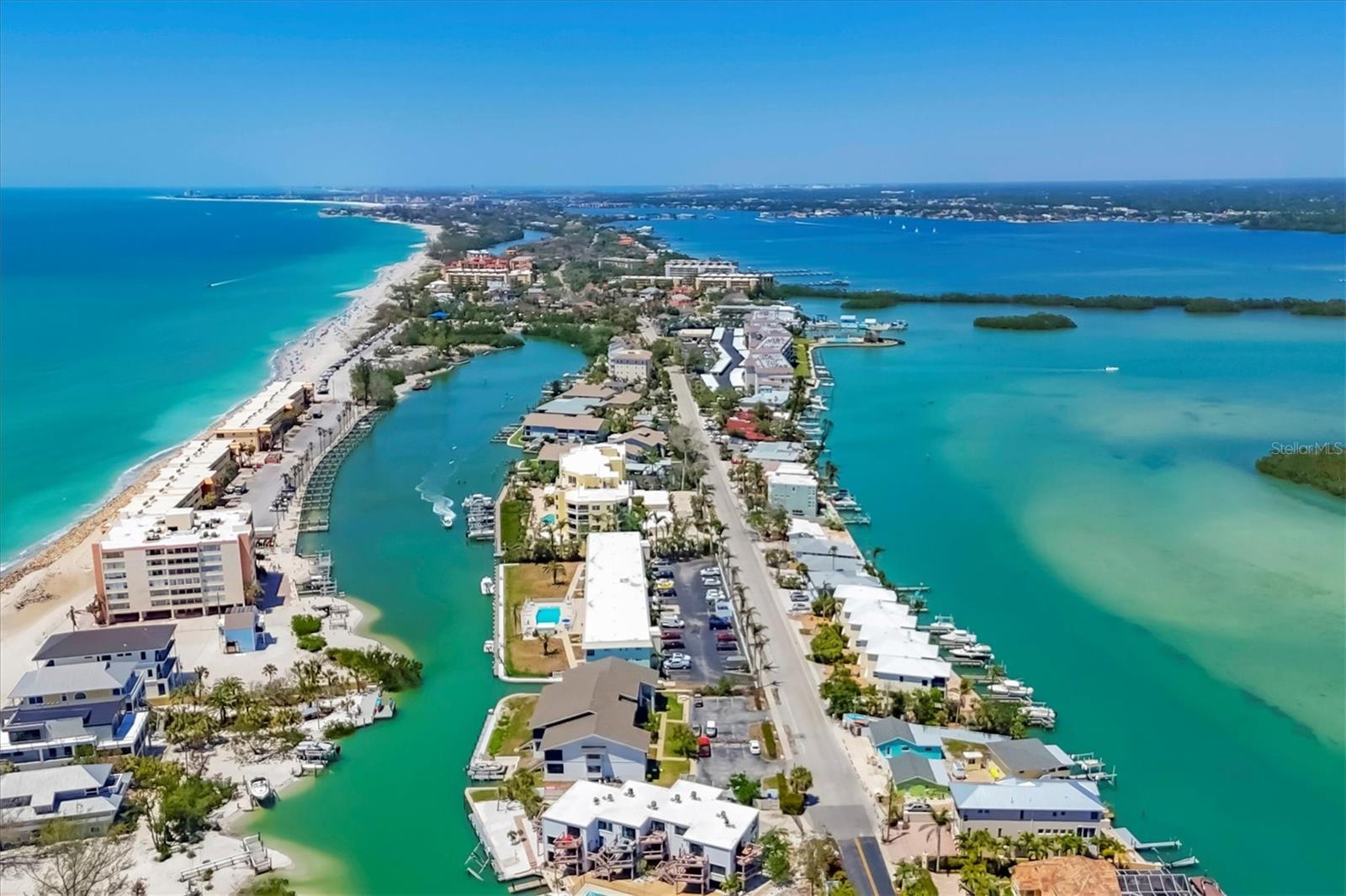 9200 MIDNIGHT PASS RD #24, SARASOTA, FL, 34242