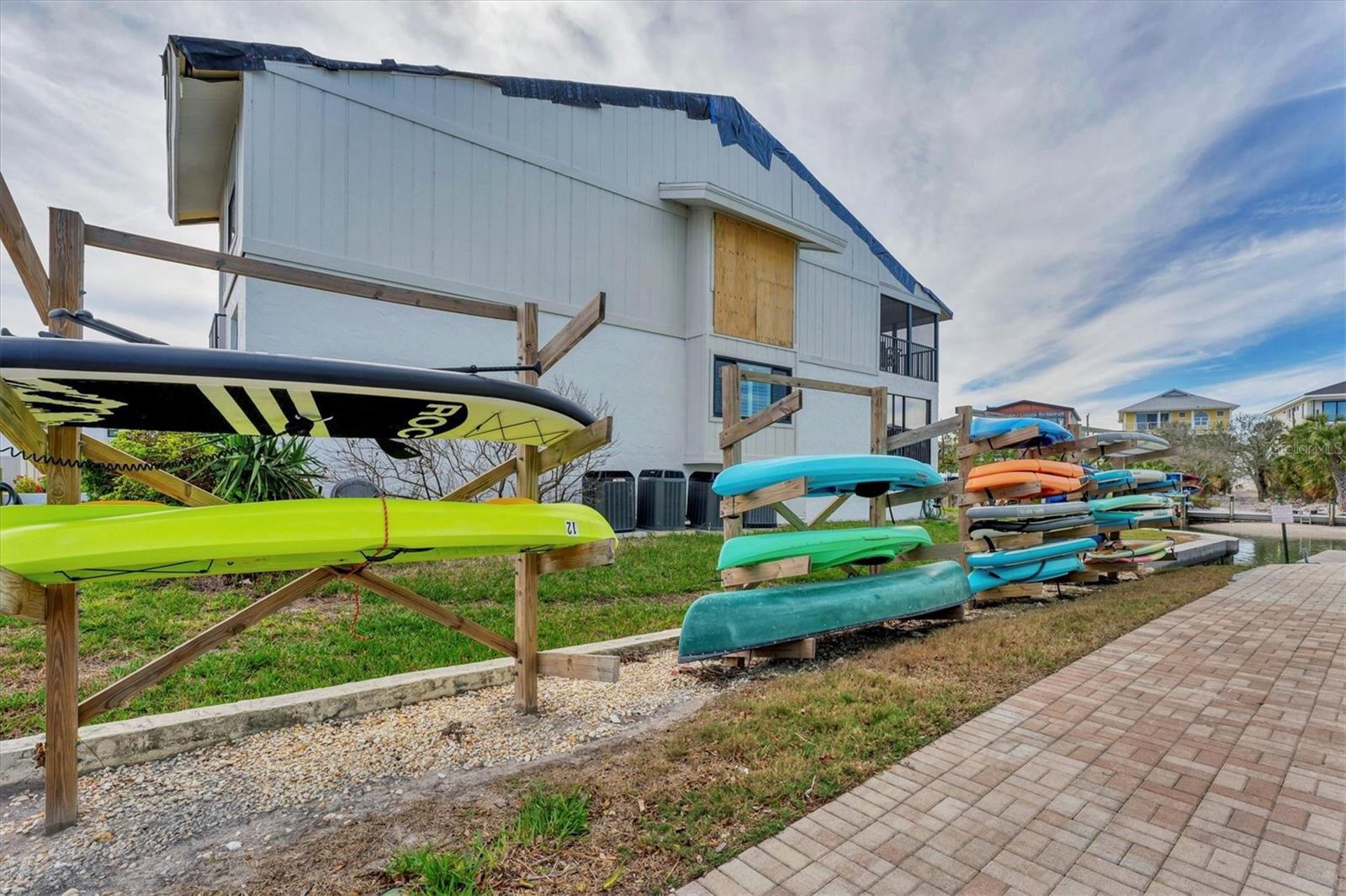 9200 MIDNIGHT PASS RD #24, SARASOTA, FL, 34242