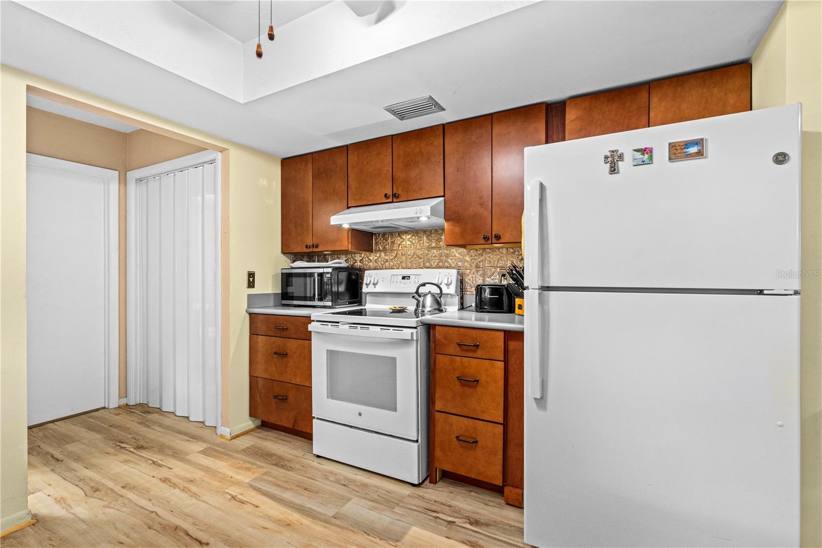 3016 MANGO TREE DR, EDGEWATER, FL, 32141