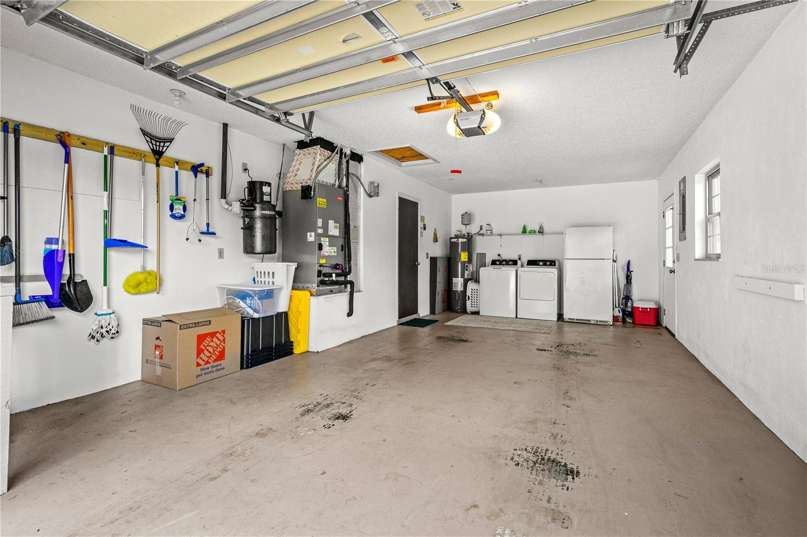 3016 MANGO TREE DR, EDGEWATER, FL, 32141