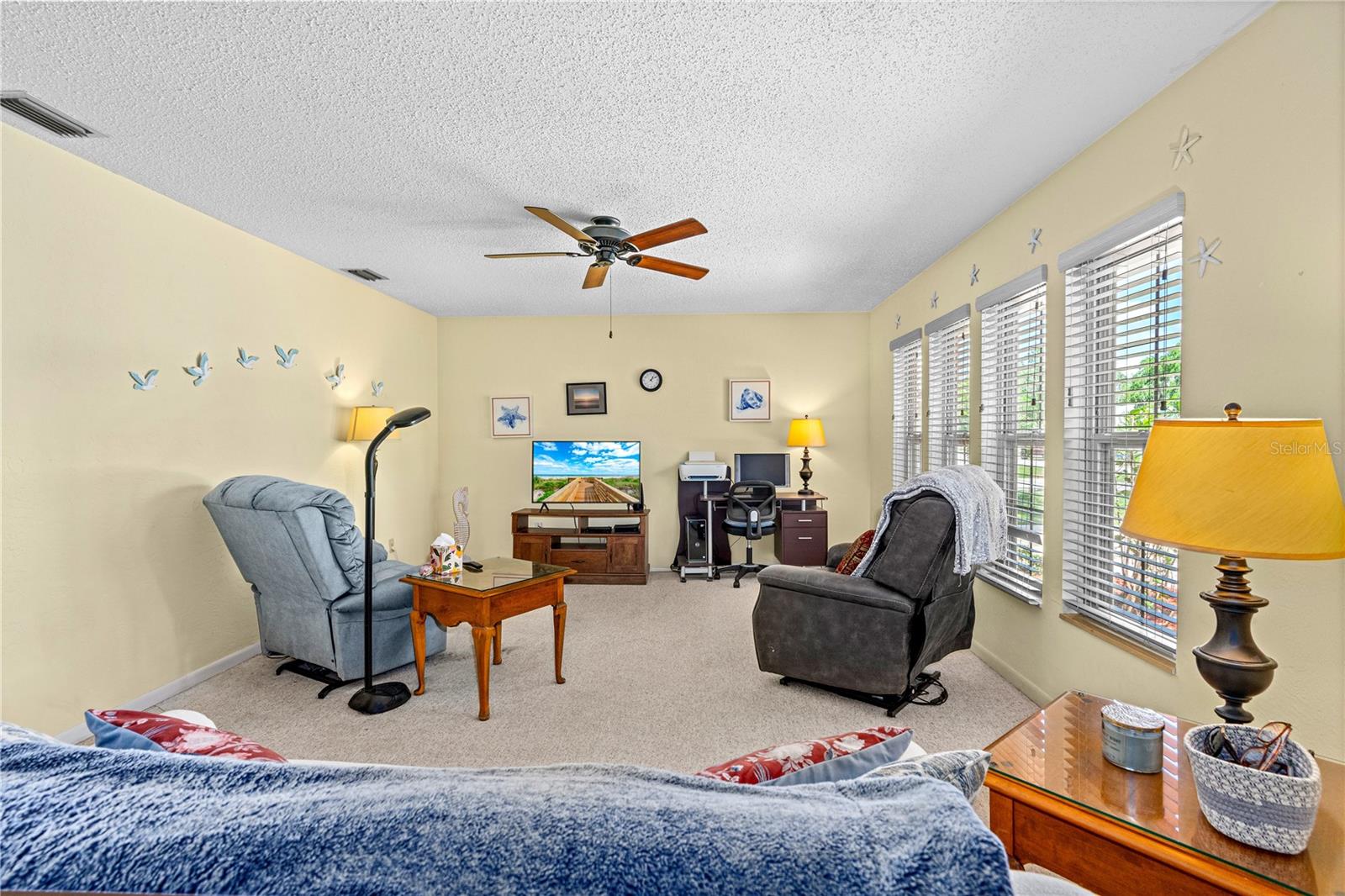 3016 MANGO TREE DR, EDGEWATER, FL, 32141