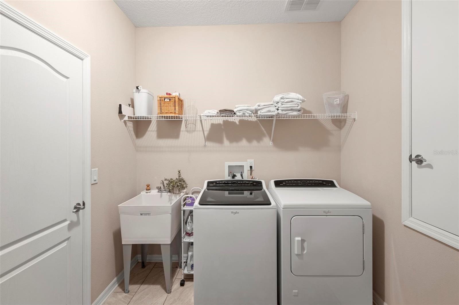 716 RIVIERA BELLA DR, DEBARY, FL, 32713